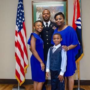 Meet your Posher, Antonio